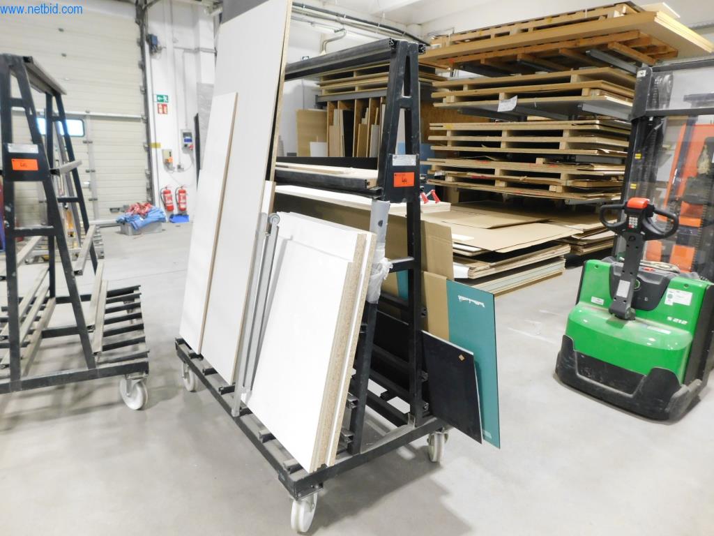 Stroje na výrobu nábytku-1