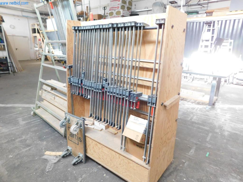 Stroje na výrobu nábytku-2