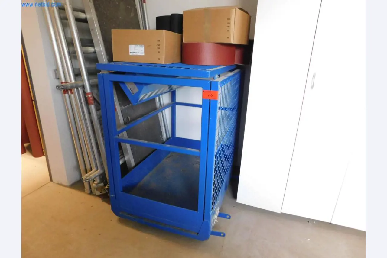 Stroje na výrobu nábytku-2