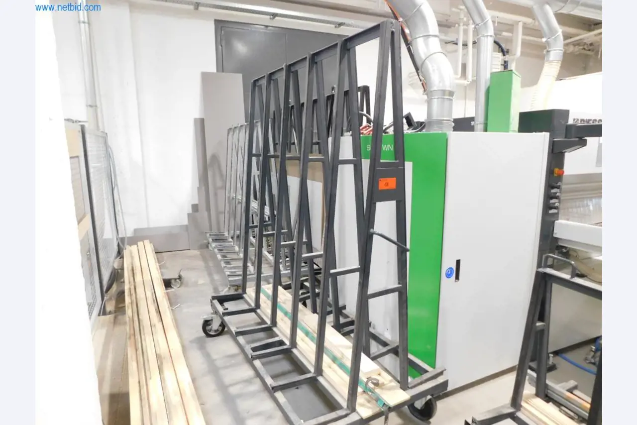 Stroje na výrobu nábytku-2