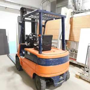 Electric Forklift Toyota FBM25