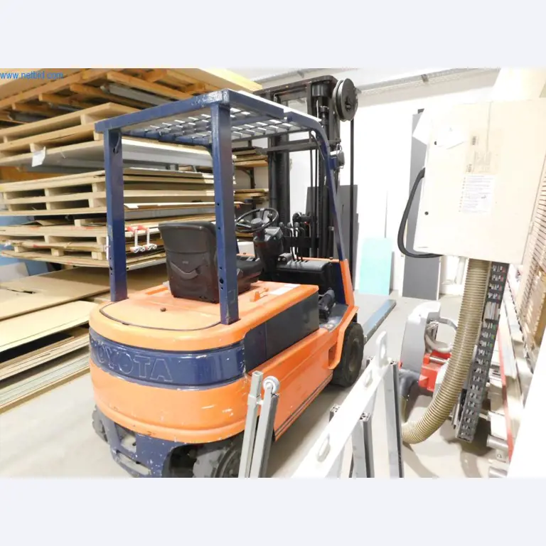 Stroji za proizvodnjo pohištva-3