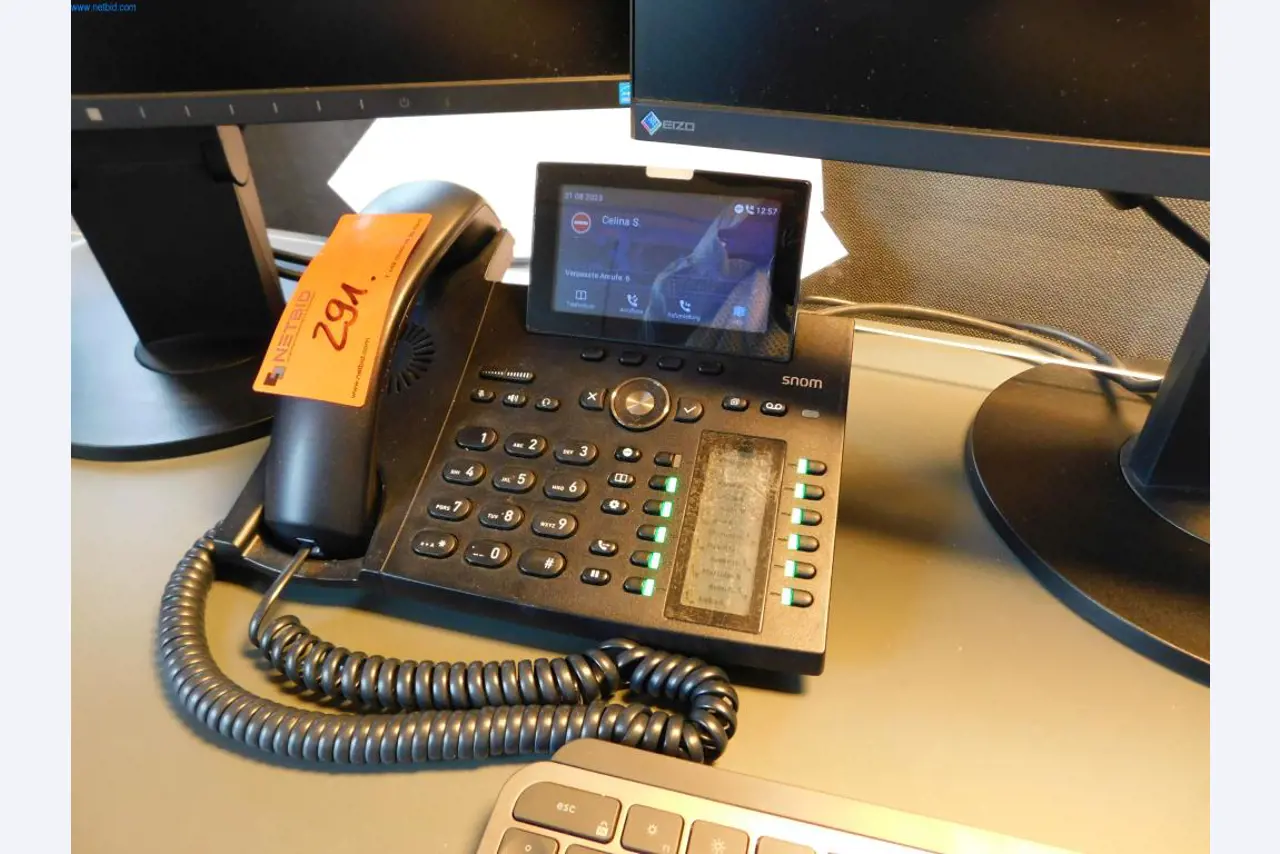 Maschinen zur Herstellung von Mobiliar-1