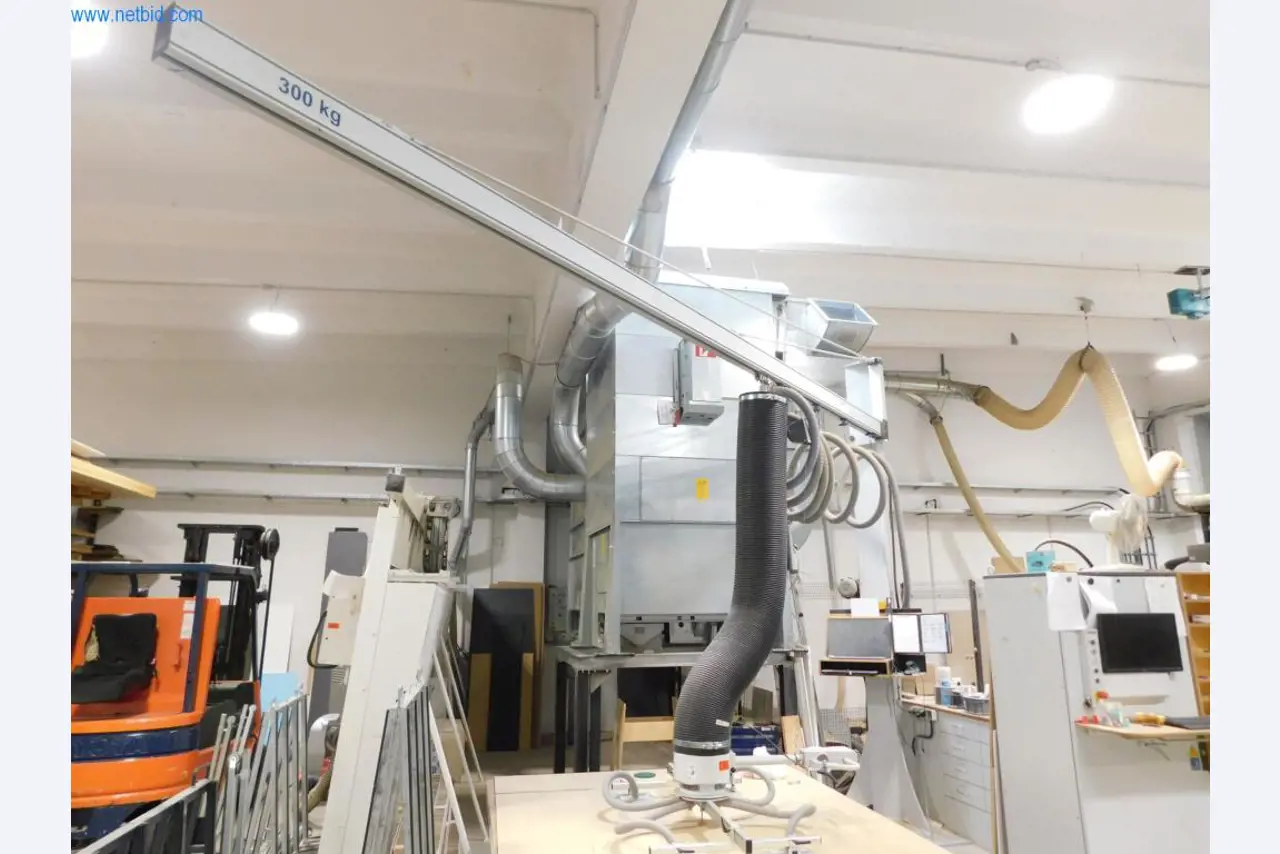 Machines pour la fabrication de mobilier-4