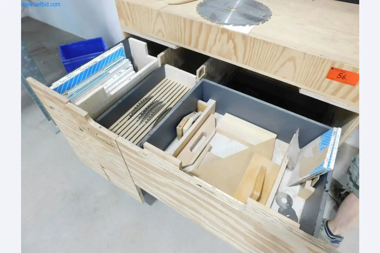 Máquinas para la fabricación de muebles-1