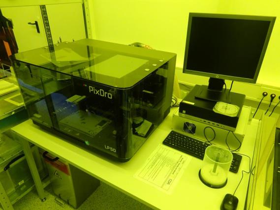 Maintained machines from the semiconductor industry, semiconductor production, CD production, DVD production-12