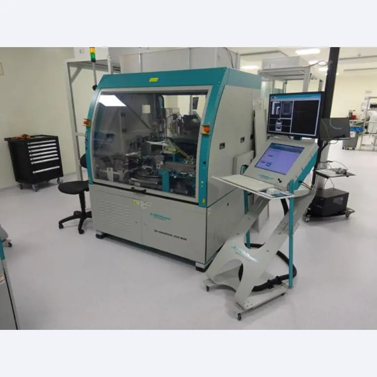 Machines entretenues dans le domaine de l´industrie des semi-conducteurs, de la fabrication de semi-conducteurs, de la fabrication de CD, de la fabrication de DVD-18