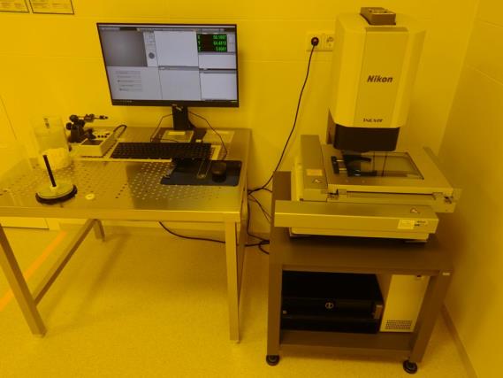 Maintained machines from the semiconductor industry, semiconductor production, CD production, DVD production-20