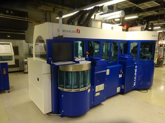 Maintained machines from the semiconductor industry, semiconductor production, CD production, DVD production-6