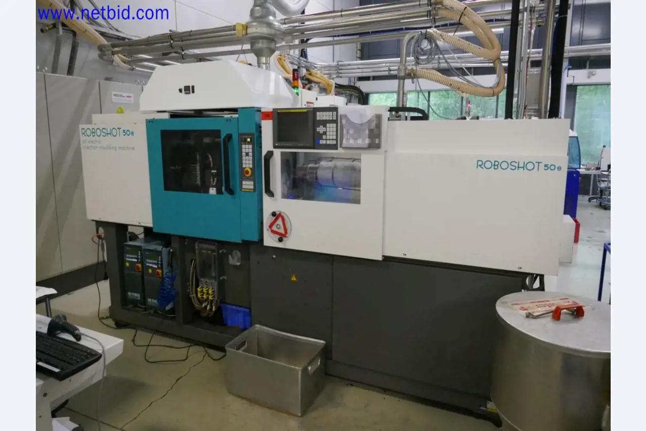 Maintained machines from the semiconductor industry, semiconductor production, CD production, DVD production-1