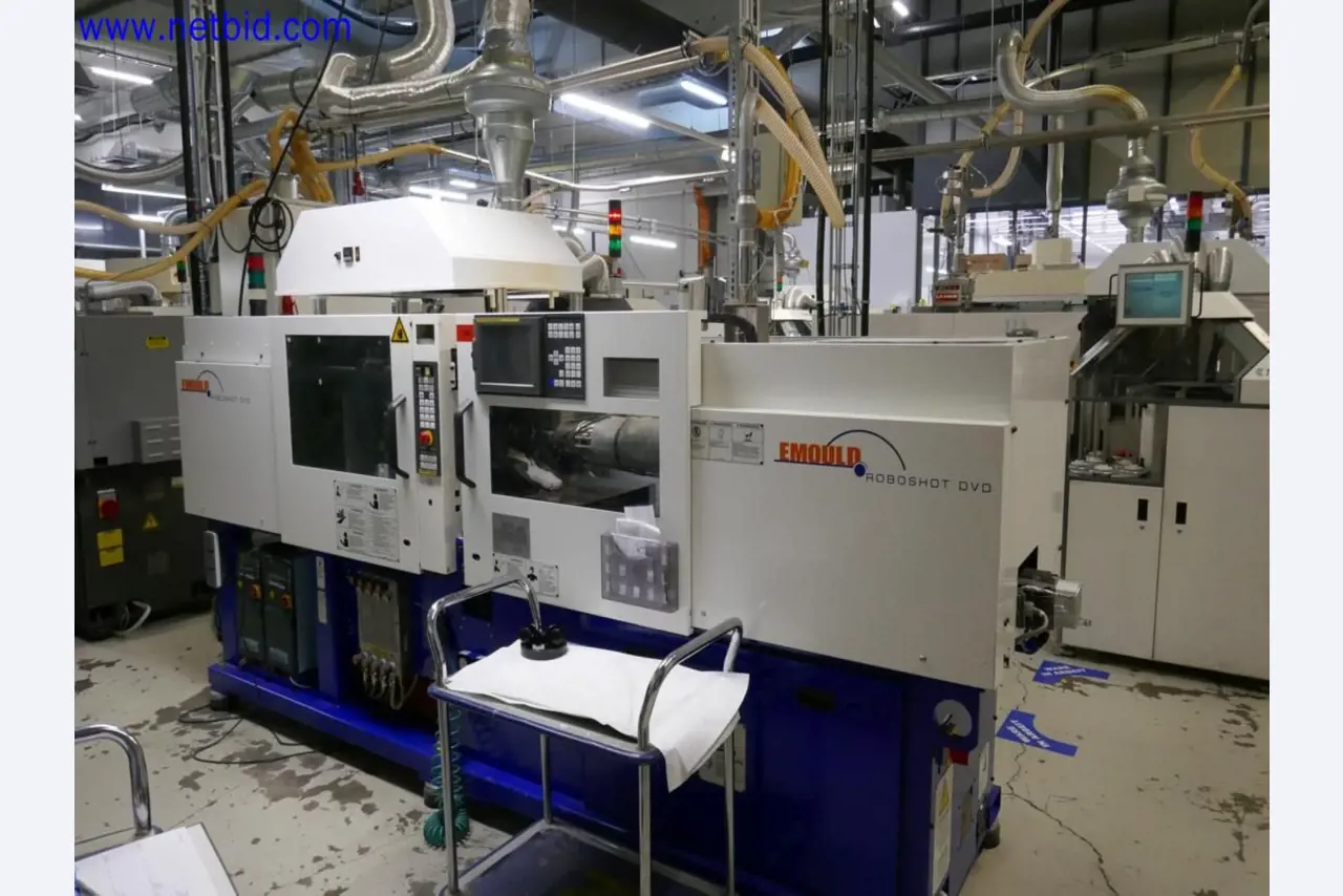 Maintained machines from the semiconductor industry, semiconductor production, CD production, DVD production-1