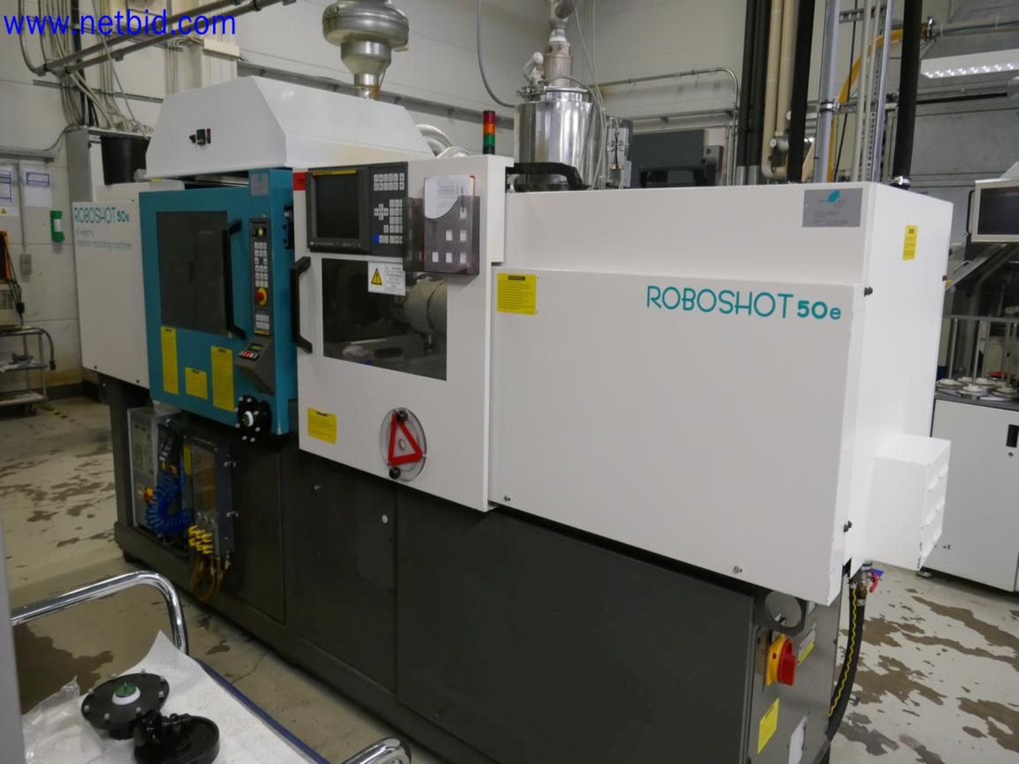 Maintained machines from the semiconductor industry, semiconductor production, CD production, DVD production-4