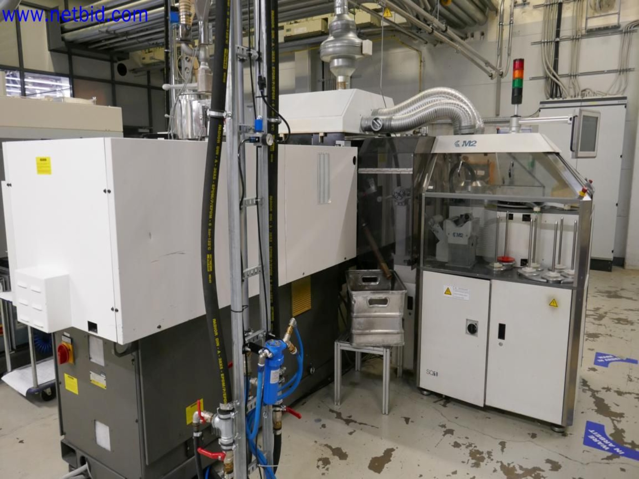 Maintained machines from the semiconductor industry, semiconductor production, CD production, DVD production-9