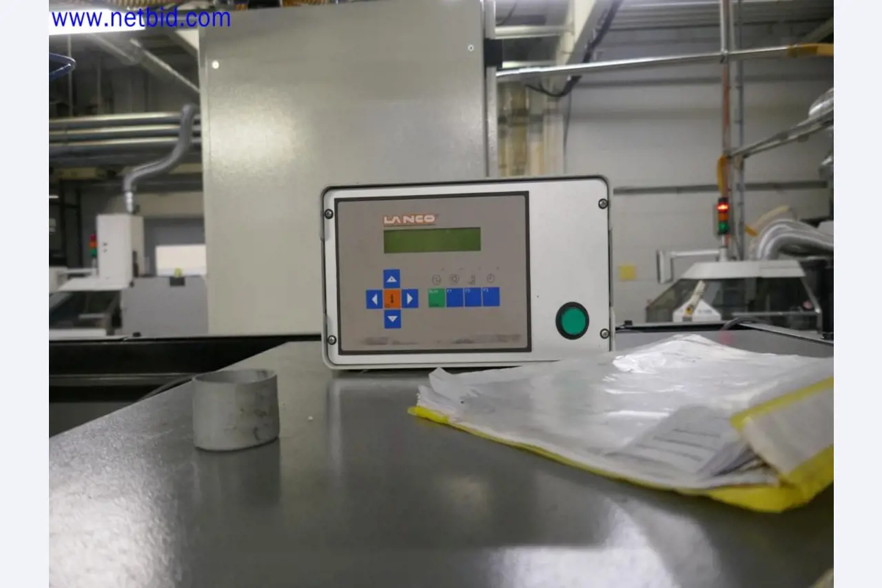 Konserwacja maszyn z branży półprzewodników, produkcja półprzewodników, produkcja CD, produkcja DVD-10