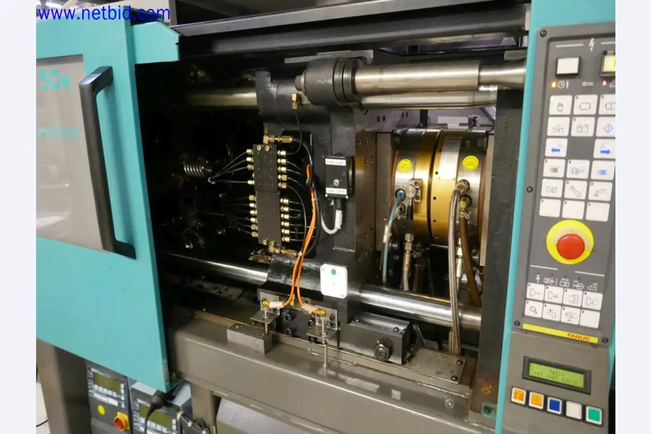 Konserwacja maszyn z branży półprzewodników, produkcja półprzewodników, produkcja CD, produkcja DVD-5