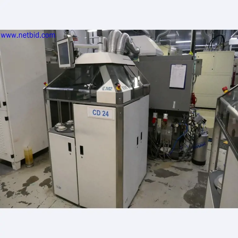 Konserwacja maszyn z branży półprzewodników, produkcja półprzewodników, produkcja CD, produkcja DVD-8