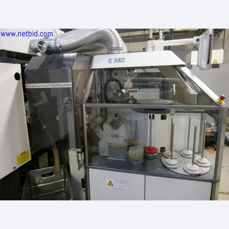 Maintained machines from the semiconductor industry, semiconductor production, CD production, DVD production-10