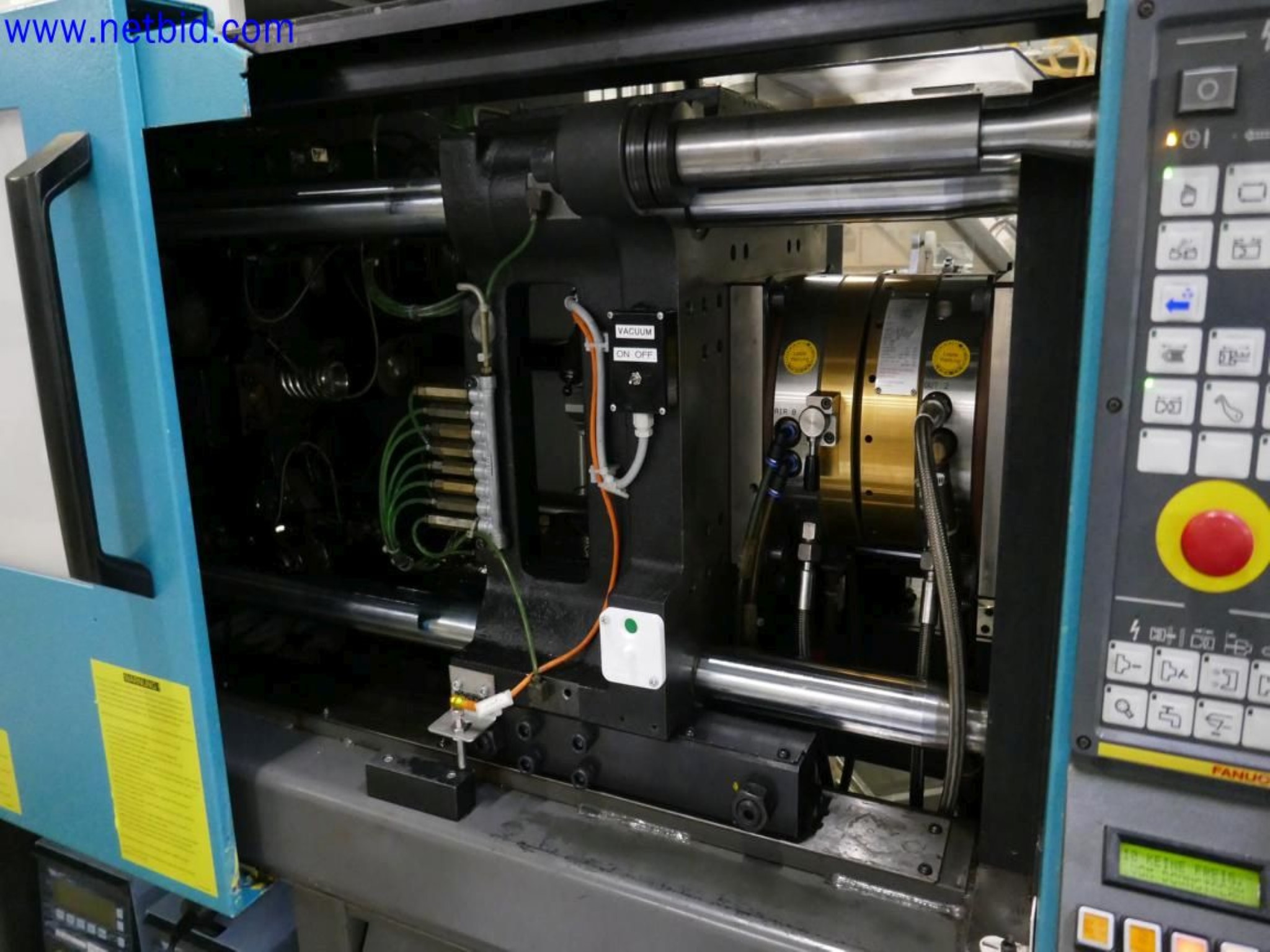 Maintained machines from the semiconductor industry, semiconductor production, CD production, DVD production-7