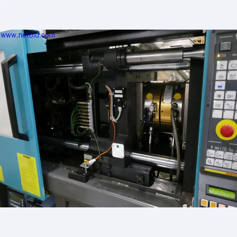 Maintained machines from the semiconductor industry, semiconductor production, CD production, DVD production-7