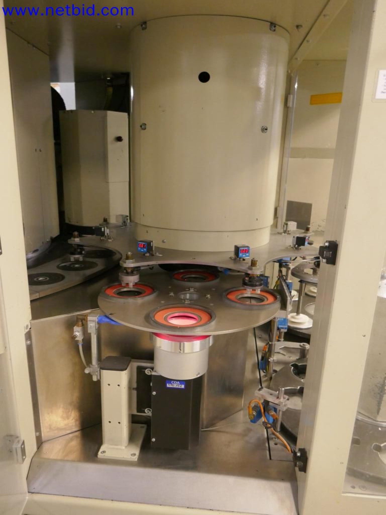 Maintained machines from the semiconductor industry, semiconductor production, CD production, DVD production-7