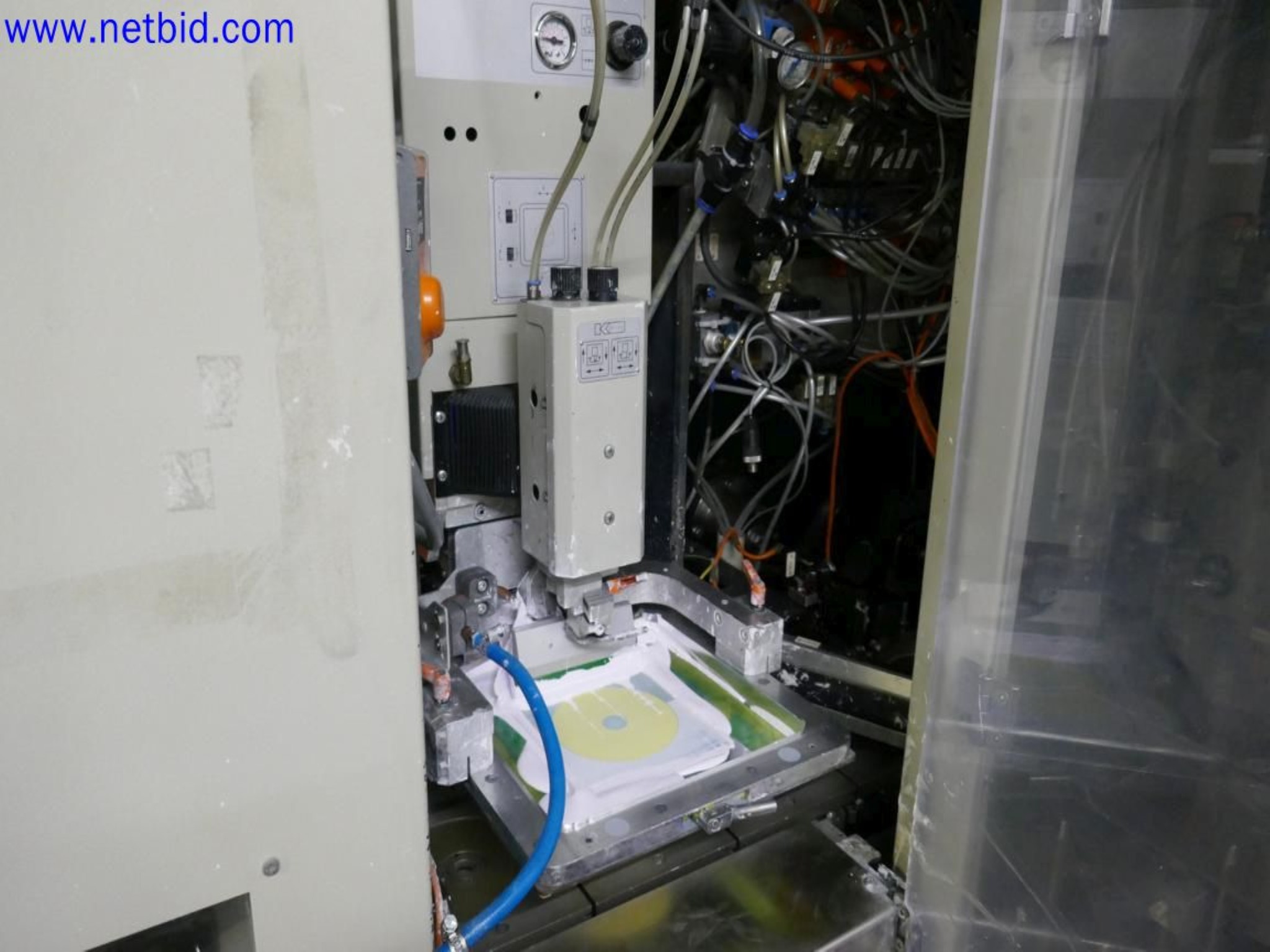 Maintained machines from the semiconductor industry, semiconductor production, CD production, DVD production-11