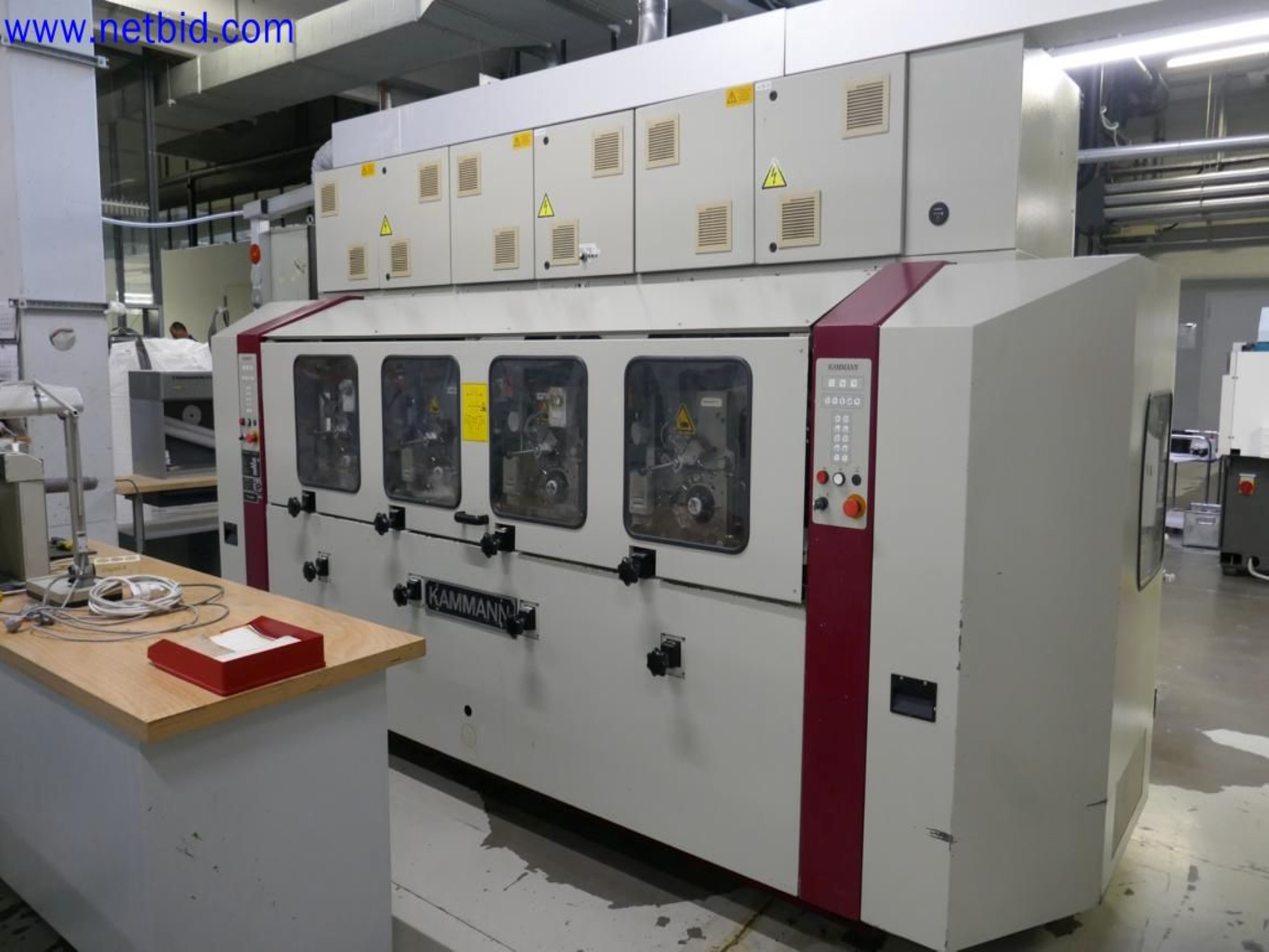 Maintained machines from the semiconductor industry, semiconductor production, CD production, DVD production-14