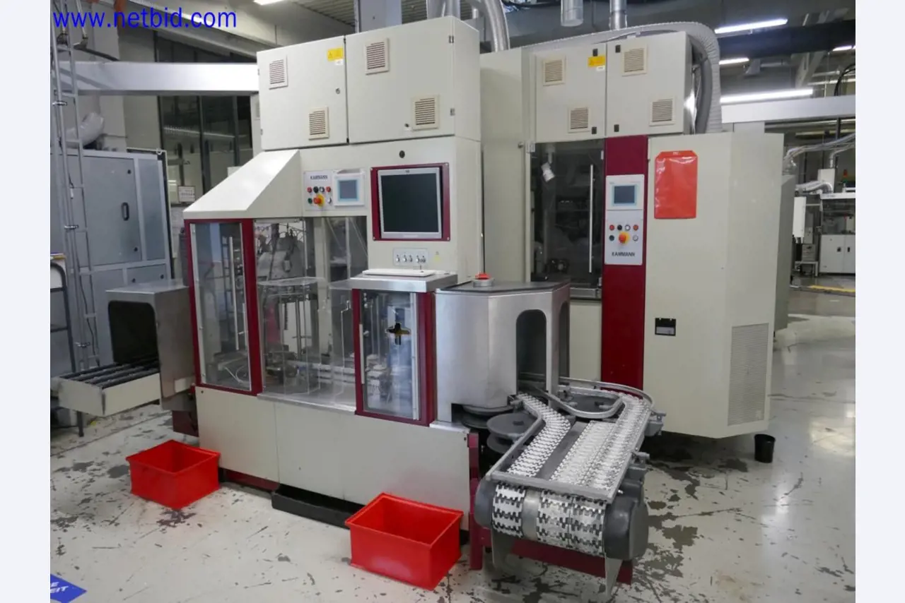 Údržba strojů z polovodičového průmyslu, výroba polovodičů, výroba CD a DVD.-11