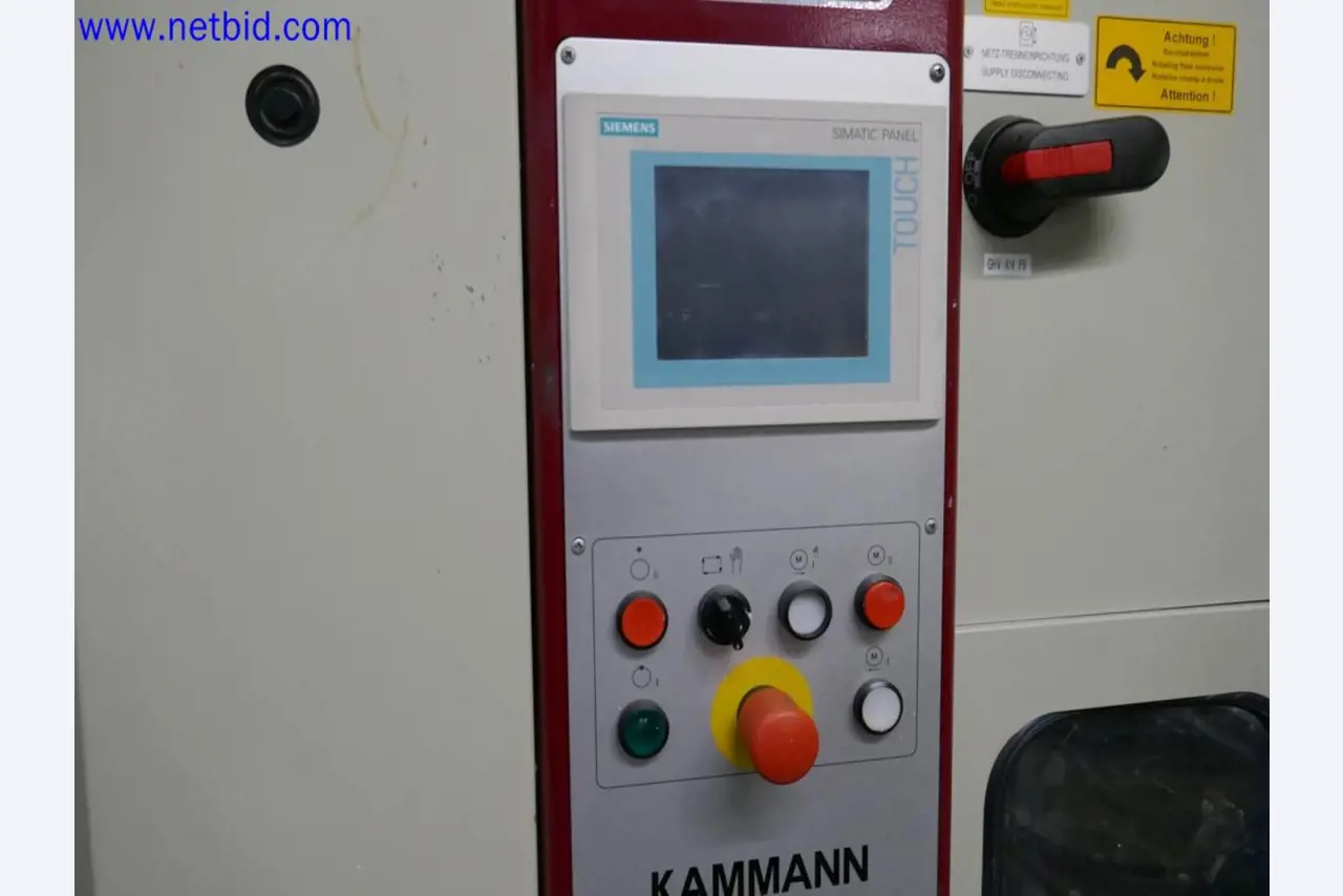 Údržba strojů z polovodičového průmyslu, výroba polovodičů, výroba CD a DVD.-13