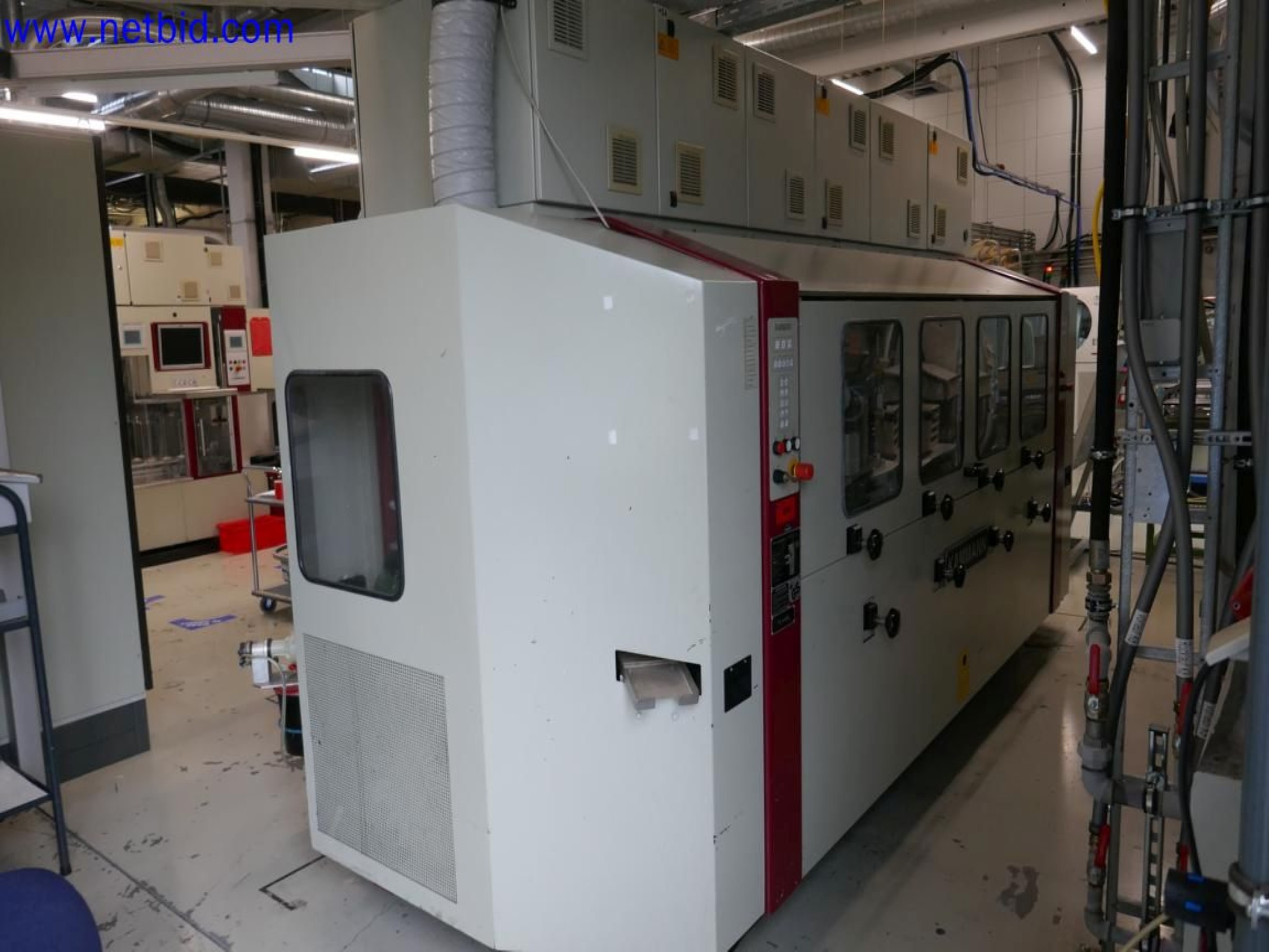 Maintained machines from the semiconductor industry, semiconductor production, CD production, DVD production-1