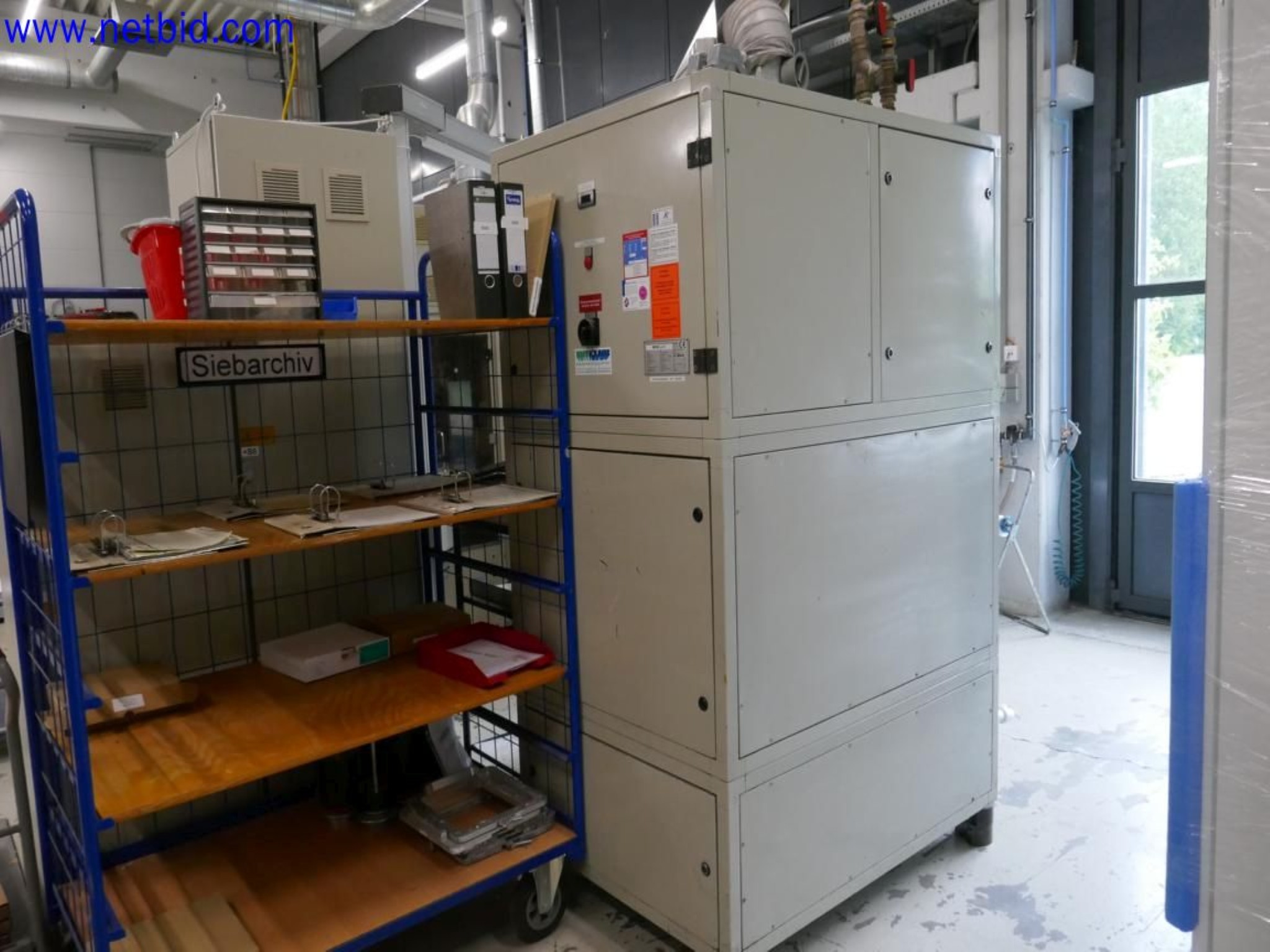 Maintained machines from the semiconductor industry, semiconductor production, CD production, DVD production-4