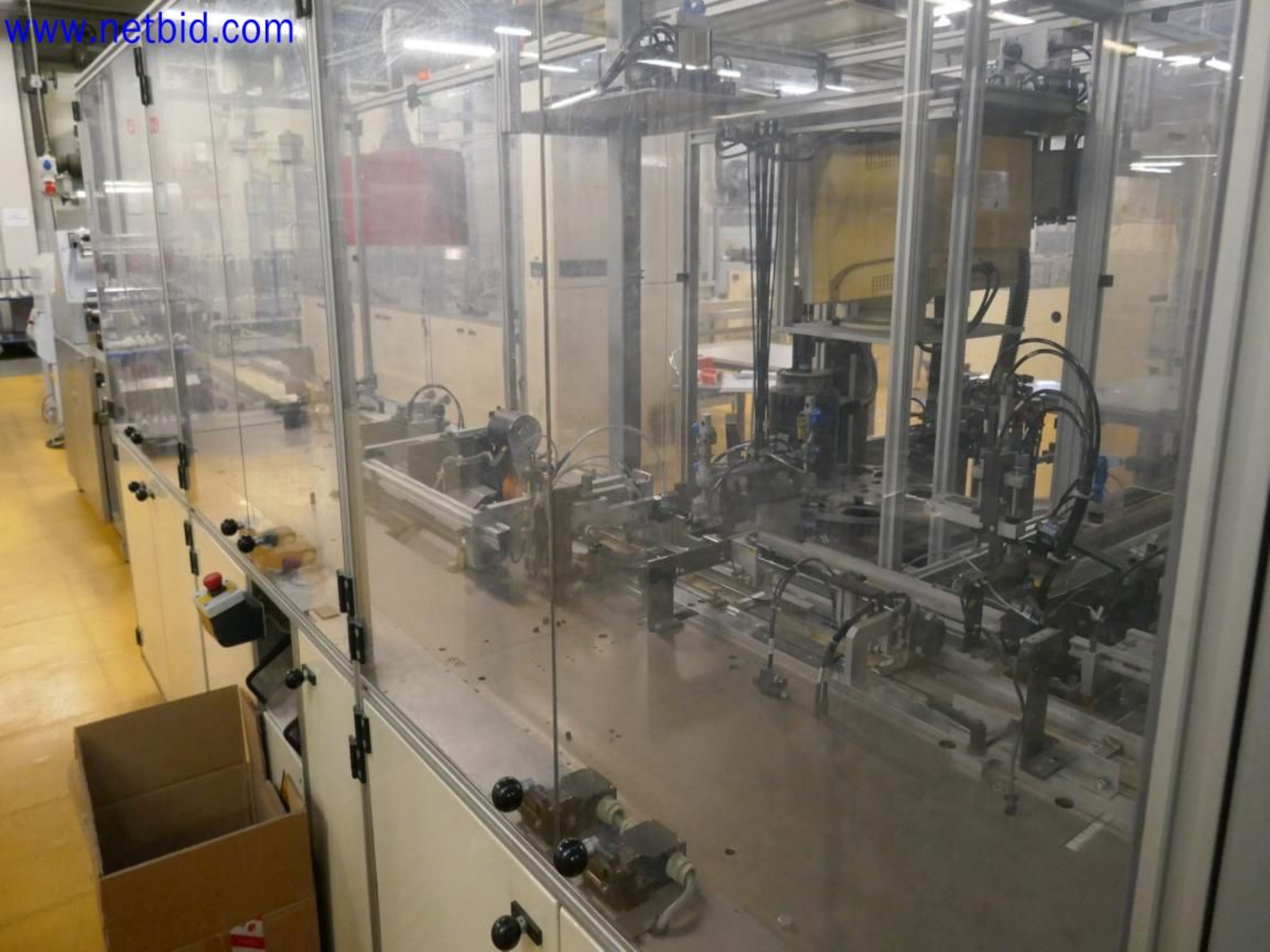 Maintained machines from the semiconductor industry, semiconductor production, CD production, DVD production-10