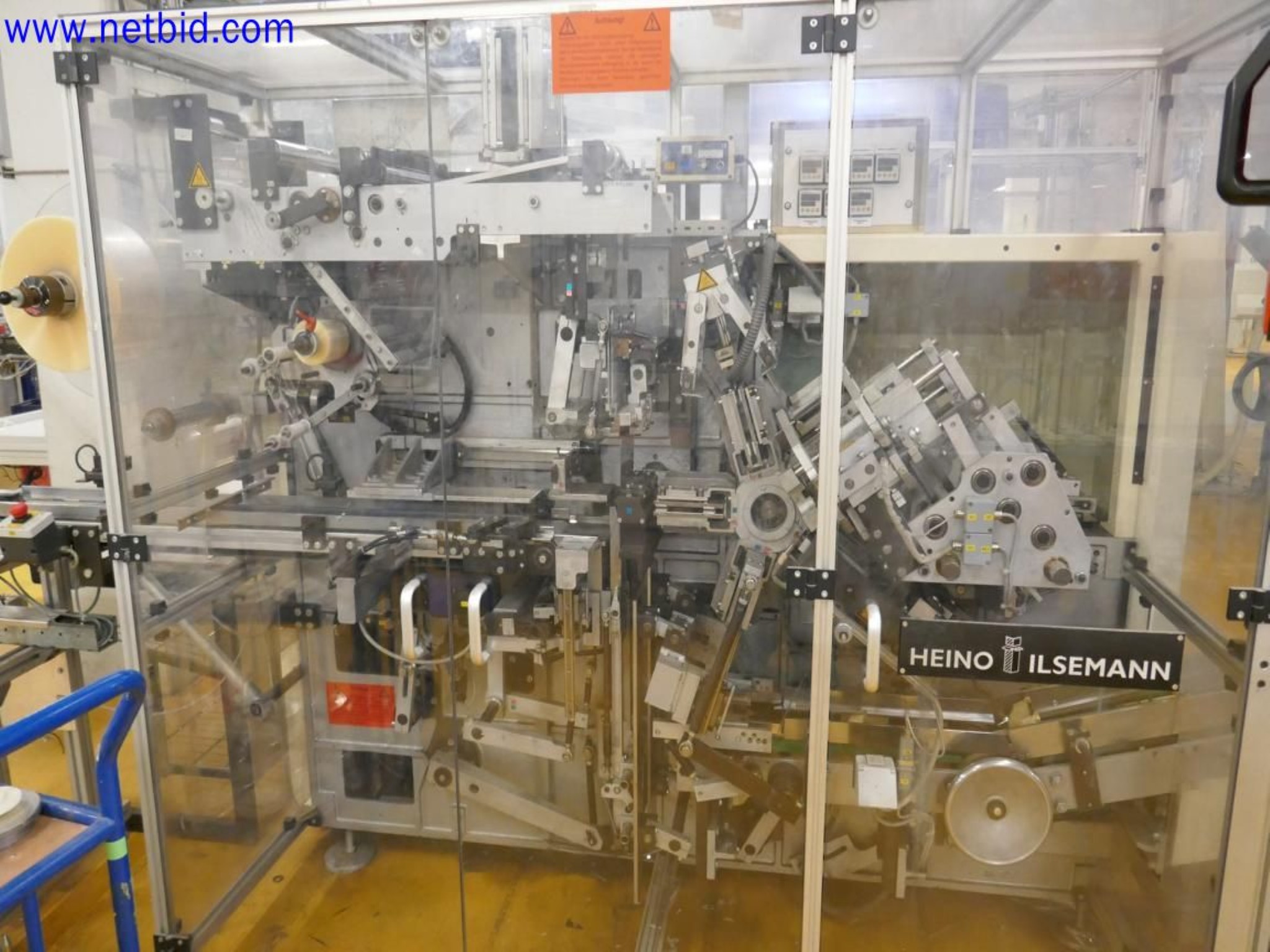 Maintained machines from the semiconductor industry, semiconductor production, CD production, DVD production-15