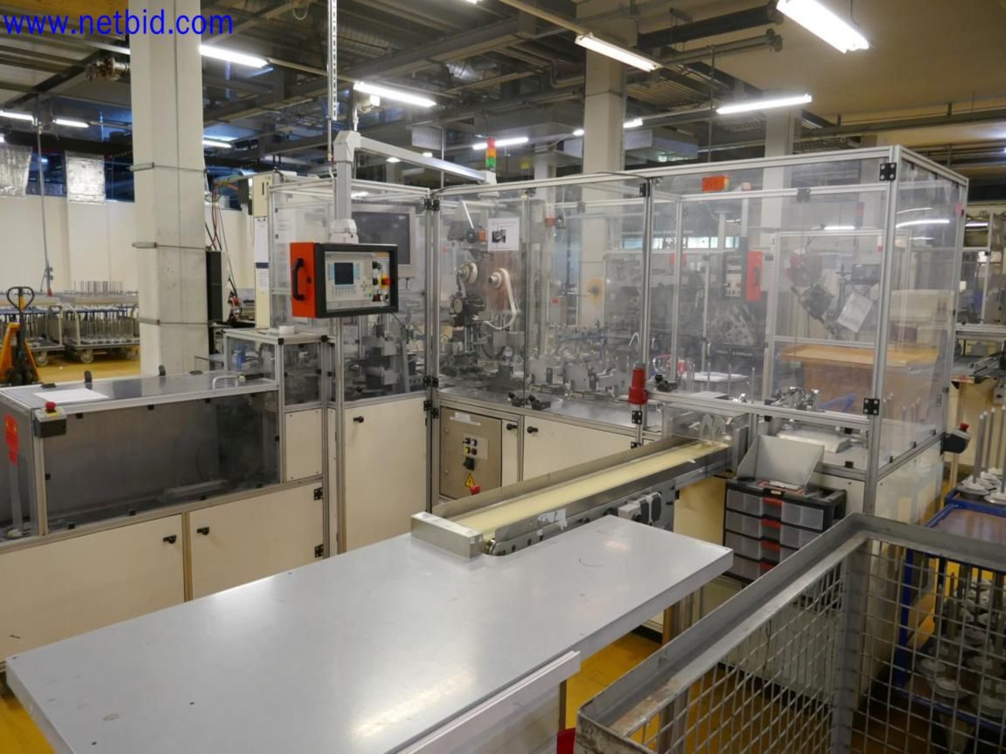 Maintained machines from the semiconductor industry, semiconductor production, CD production, DVD production-3