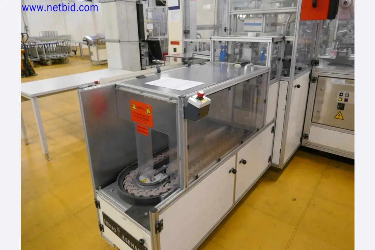 Machines entretenues dans le domaine de l´industrie des semi-conducteurs, de la fabrication de semi-conducteurs, de la fabrication de CD, de la fabrication de DVD-4