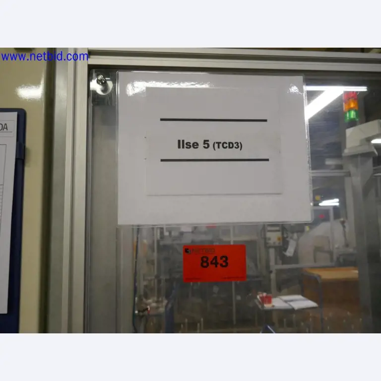 Machines entretenues dans le domaine de l´industrie des semi-conducteurs, de la fabrication de semi-conducteurs, de la fabrication de CD, de la fabrication de DVD-9
