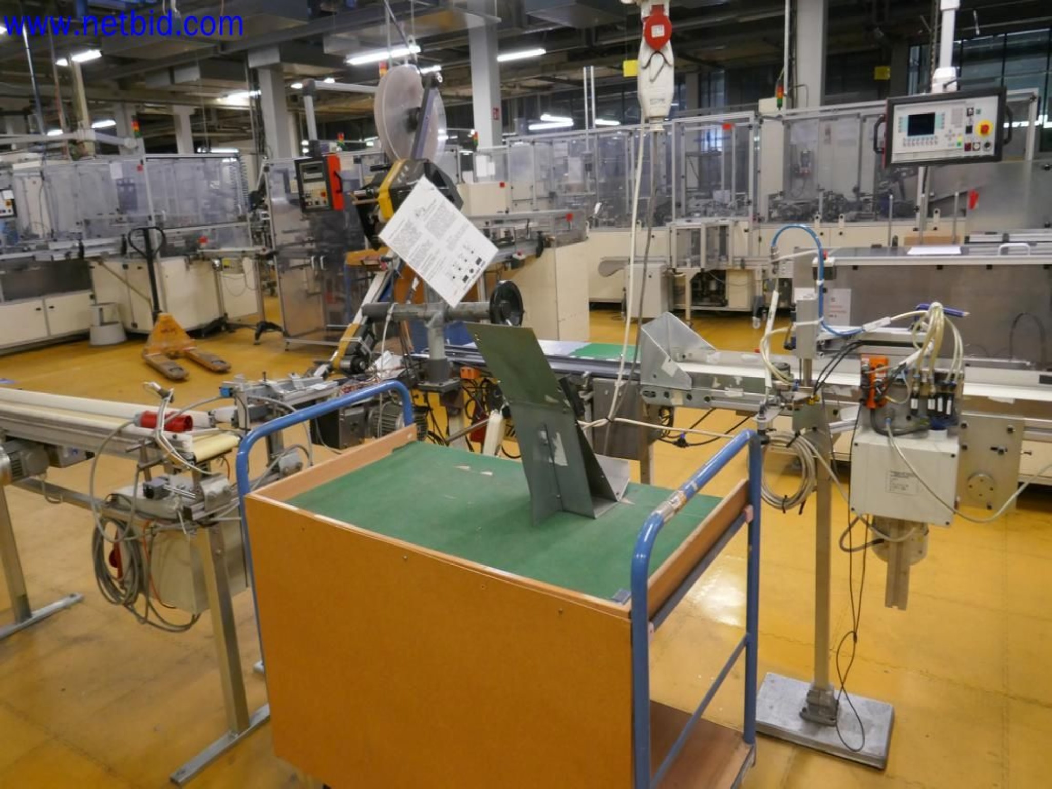 Maintained machines from the semiconductor industry, semiconductor production, CD production, DVD production-7