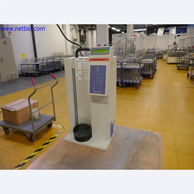 Maintained machines from the semiconductor industry, semiconductor production, CD production, DVD production-1