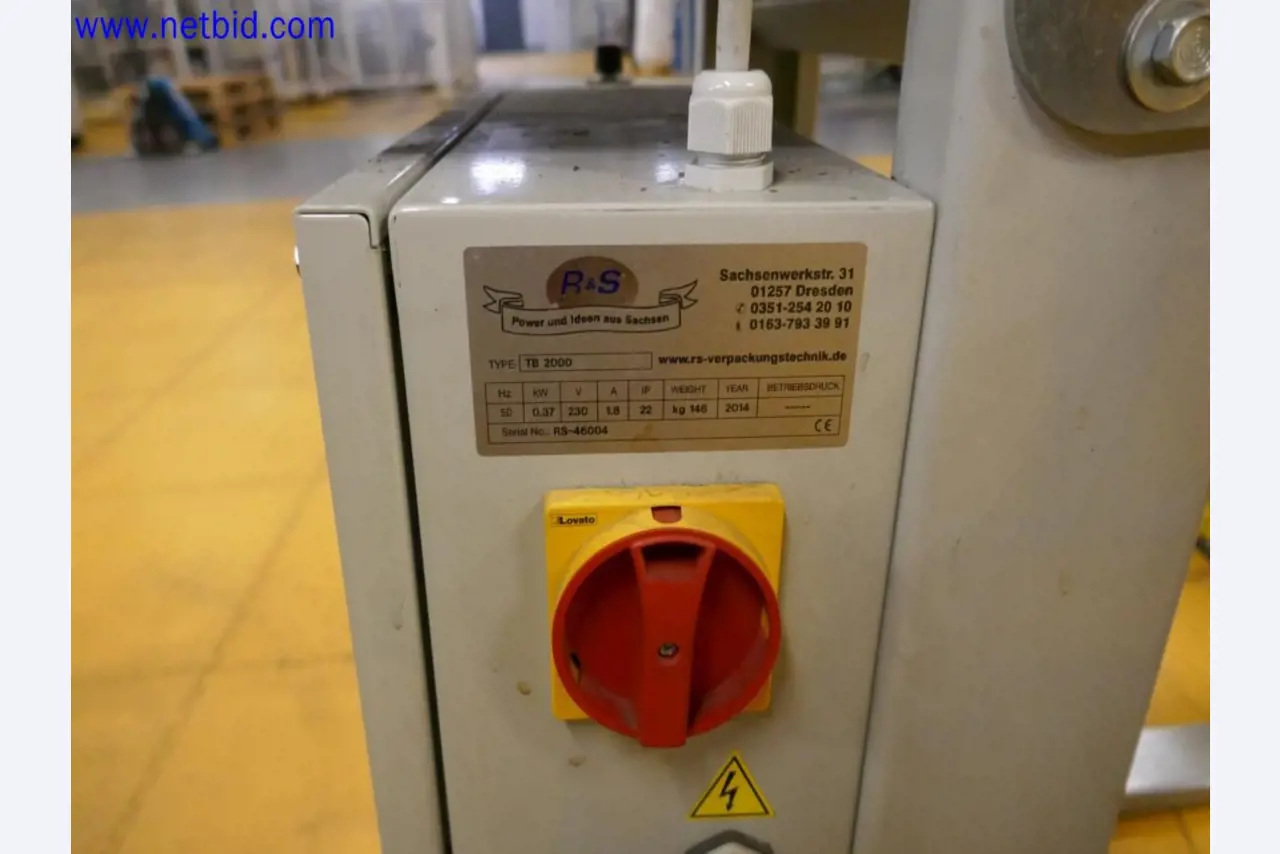 Maintained machines from the semiconductor industry, semiconductor production, CD production, DVD production-8