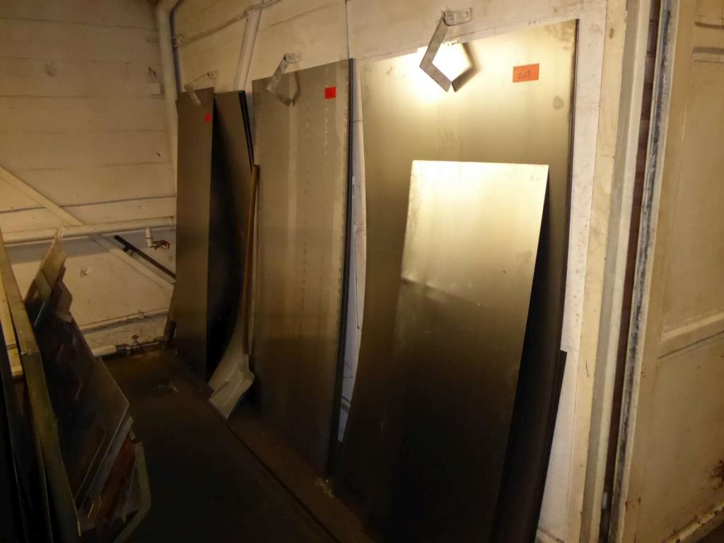 Maszyny do produkcji okuć meblowych i zestawów drzwiowych-4