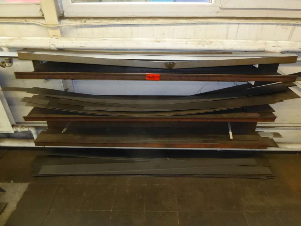 Maszyny do produkcji okuć meblowych i zestawów drzwiowych-6