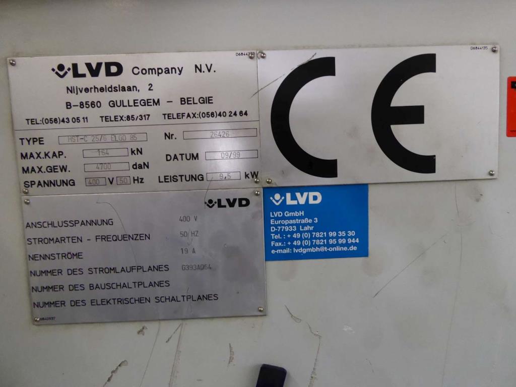 Maszyny do produkcji okuć meblowych i zestawów drzwiowych-14