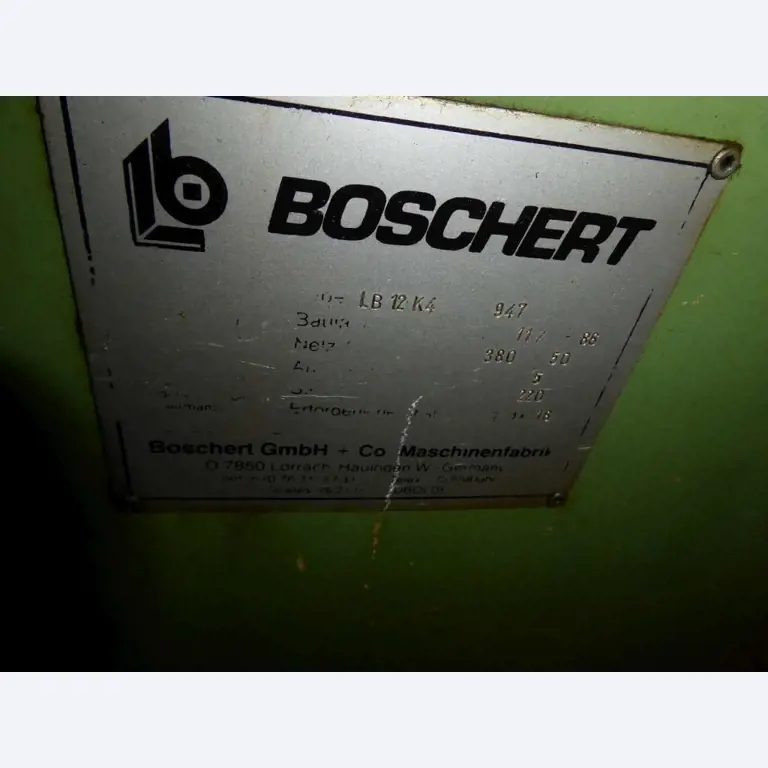 Máquinas para la fabricación de herrajes para muebles y juegos de puertas-4