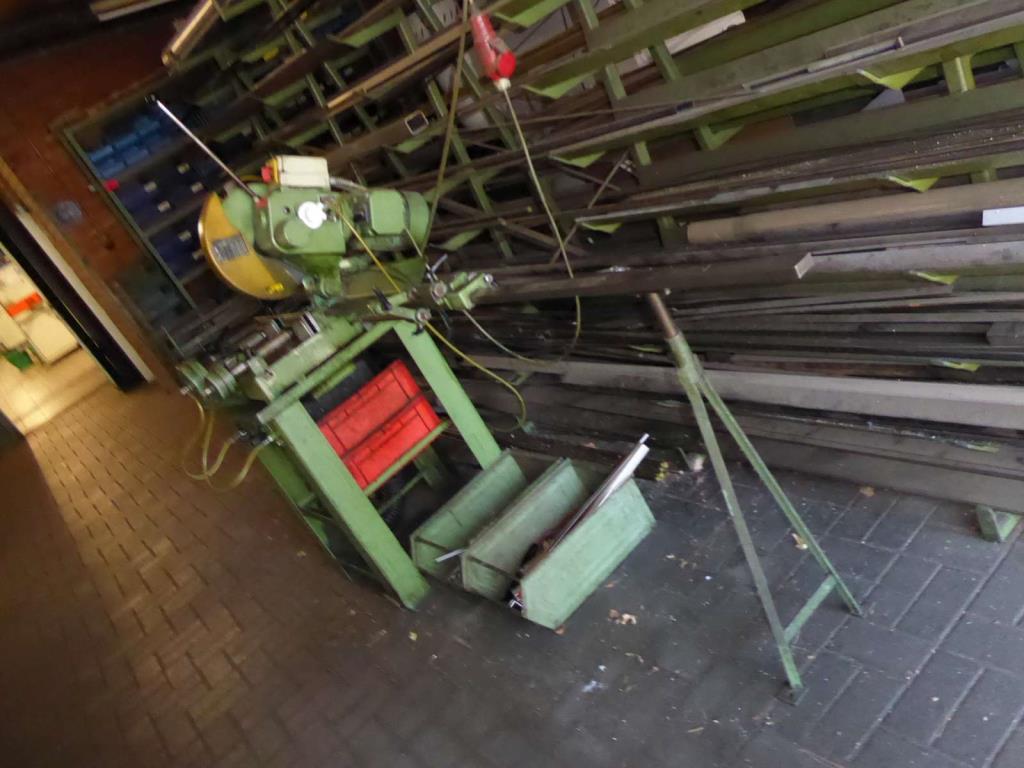 Maszyny do produkcji okuć meblowych i zestawów drzwiowych-6