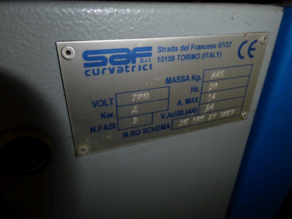 Maszyny do produkcji okuć meblowych i zestawów drzwiowych-2