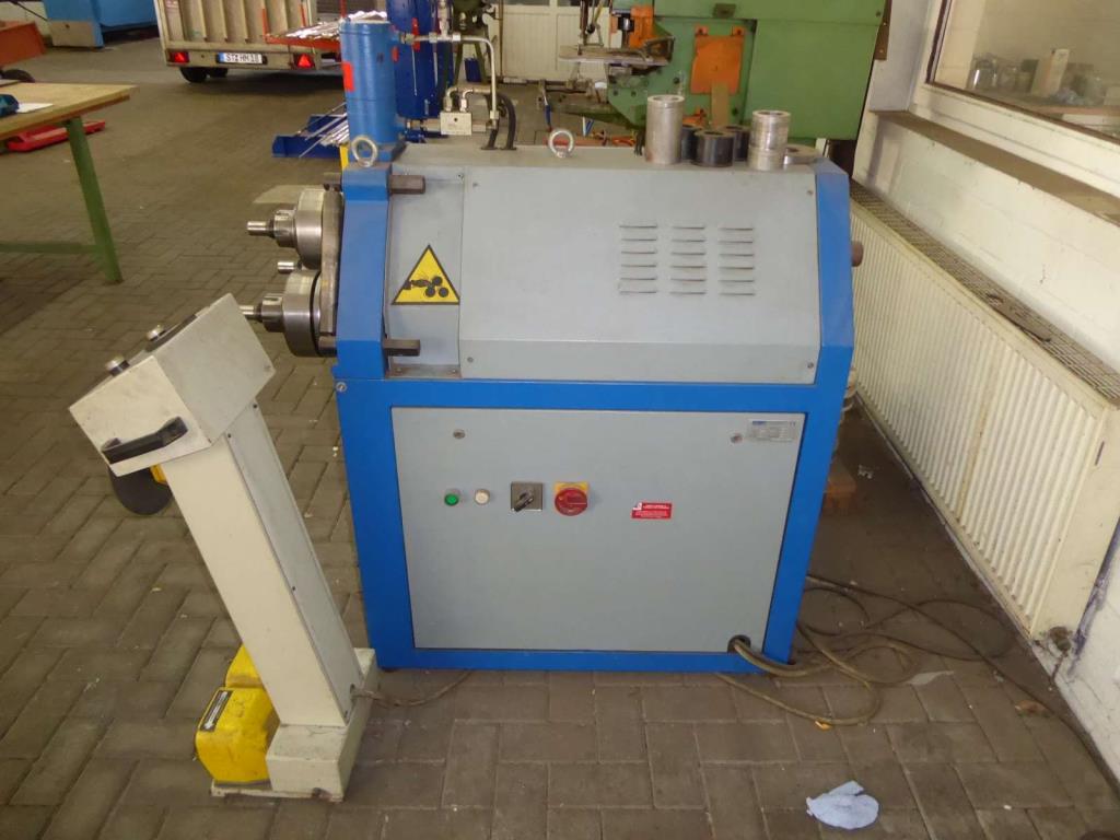 Maszyny do produkcji okuć meblowych i zestawów drzwiowych-6