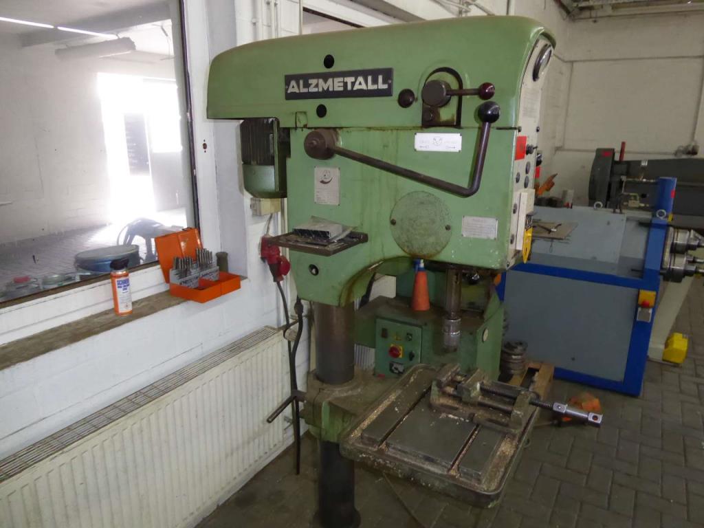 Maszyny do produkcji okuć meblowych i zestawów drzwiowych-6