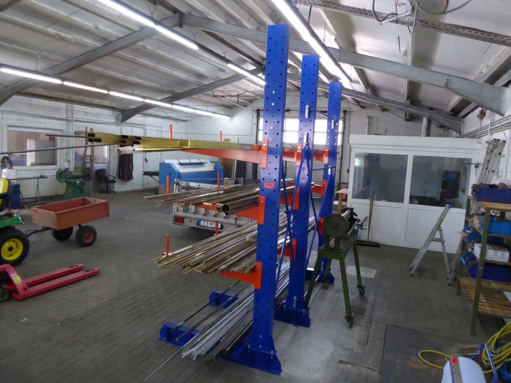 Maszyny do produkcji okuć meblowych i zestawów drzwiowych-4