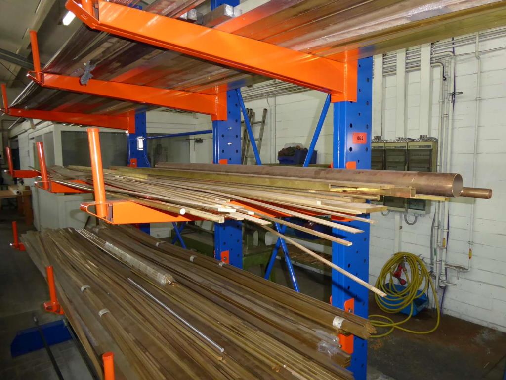 Maszyny do produkcji okuć meblowych i zestawów drzwiowych-6