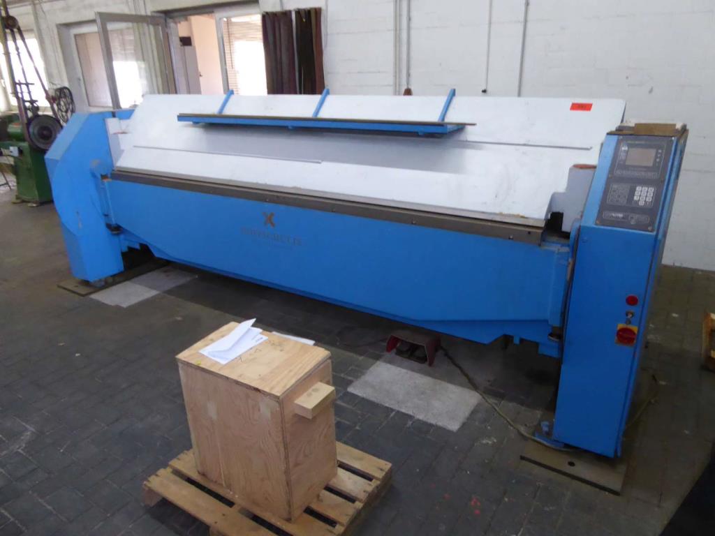 Stroji za proizvodnjo pohištvenega okovja in vratnih garnitur-2