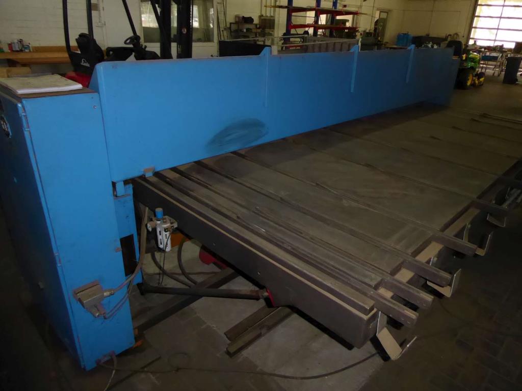 Stroji za proizvodnjo pohištvenega okovja in vratnih garnitur-8